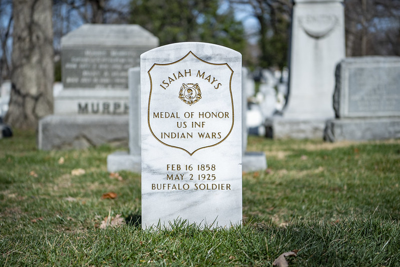 isaiah mays grave marker