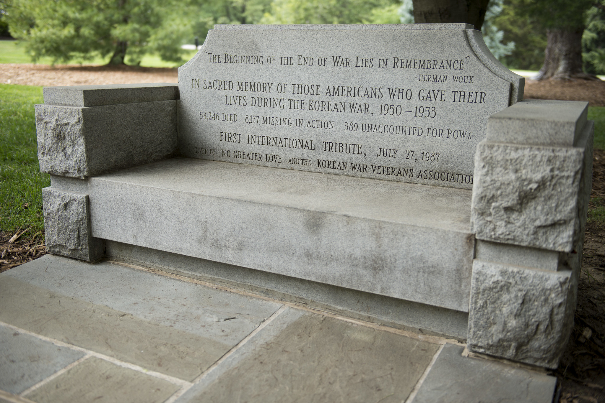 explore-monuments-korean-war The Korean War Contemplative Bench