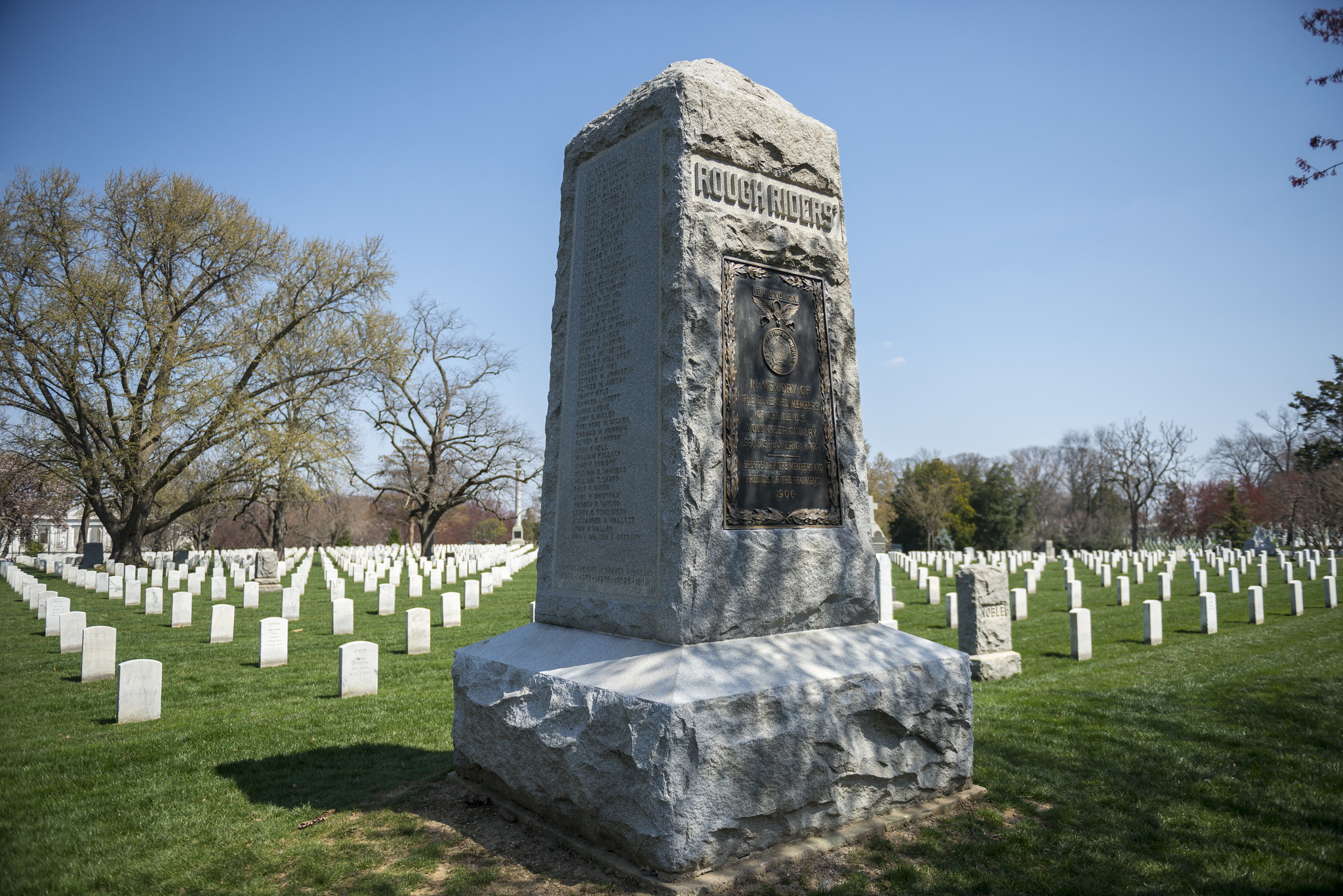 explore-monuments-rough-riders A tall granite column, memorial to the Rough Riders of the Spanish-American War