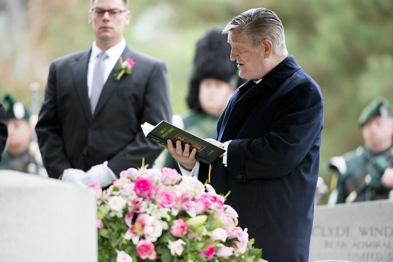 funerals-visiting-clergy-guide-8